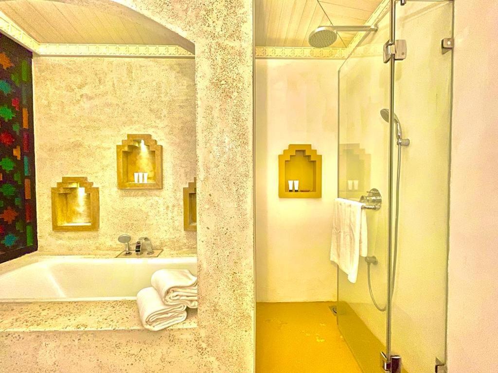 Plumeria Lake Resort & Spa Vayalar Экстерьер фото