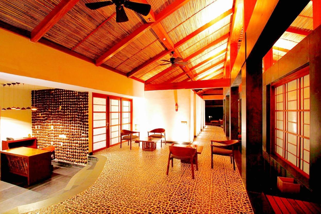 Plumeria Lake Resort & Spa Vayalar Экстерьер фото